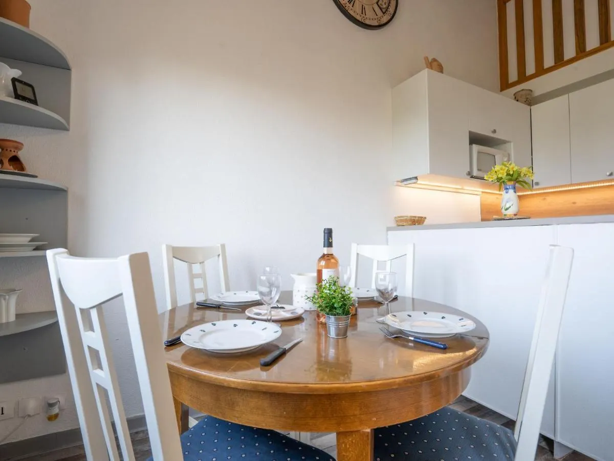 Apartment Les Terrasses De La Mer-2 By Interhome Saint Aygulf Francia